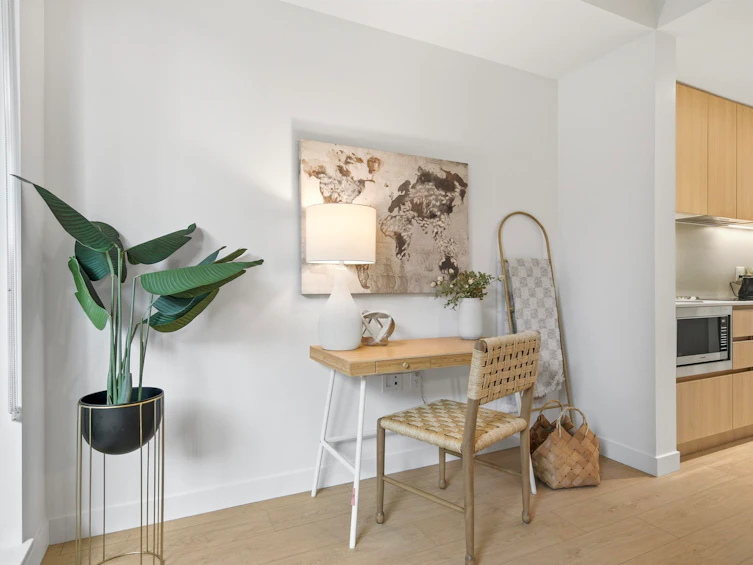 2408 E 12th Avenue, Vancouver, BC, V5N 0E3 - 13