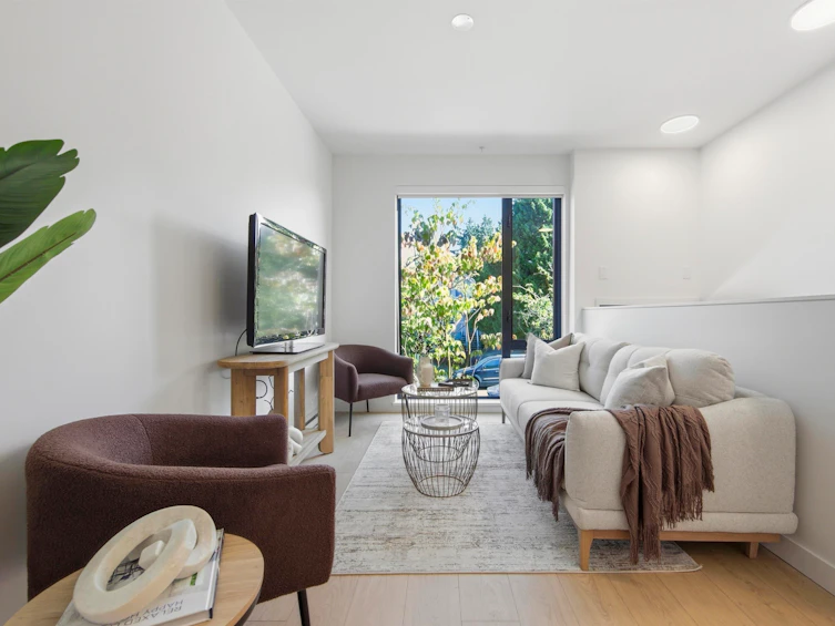 2408 E 12th Avenue, Vancouver, BC, V5N 0E3