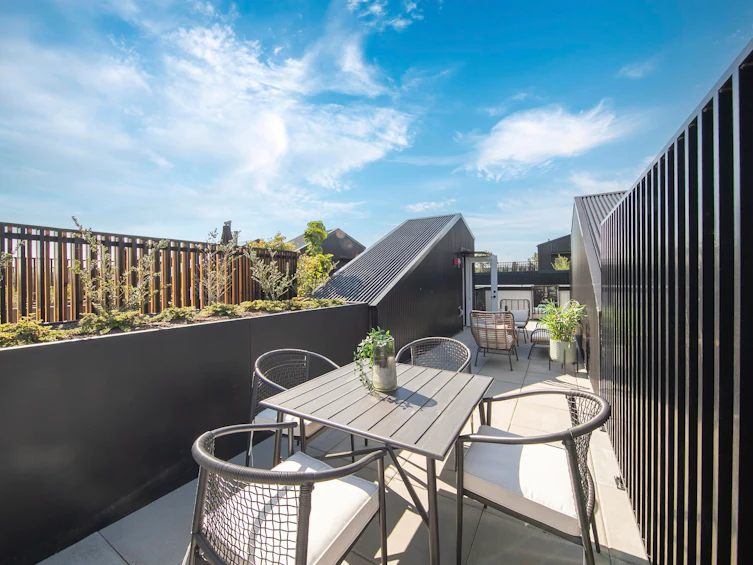 2408 E 12th Avenue, Vancouver, BC, V5N 0E3 - 16