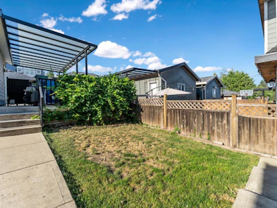 907 Harris Avenue - 4