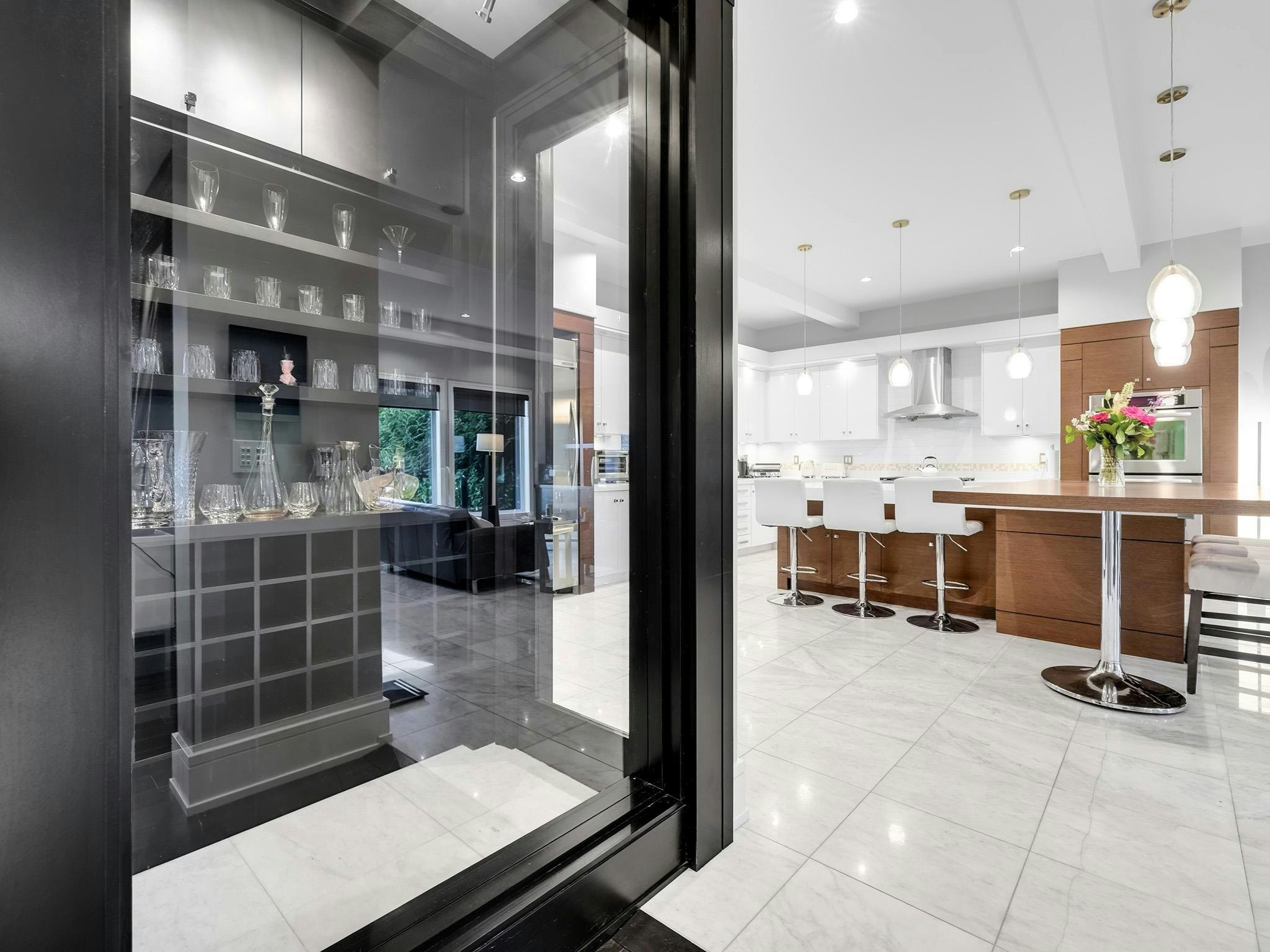 13307 Marine Drive, Surrey, BC, V4A 1E8 - 17
