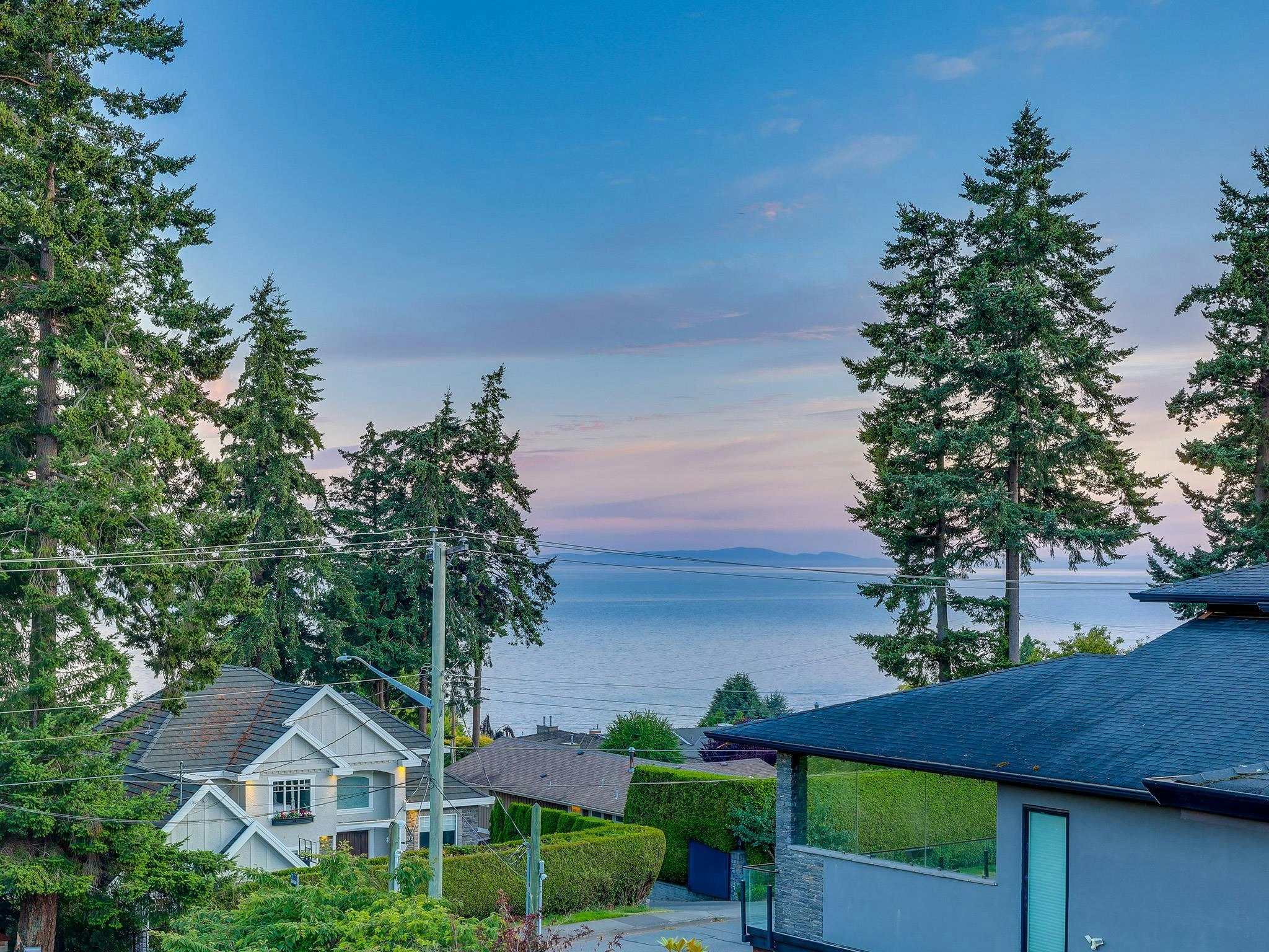 13307 Marine Drive, Surrey, BC, V4A 1E8 - 38