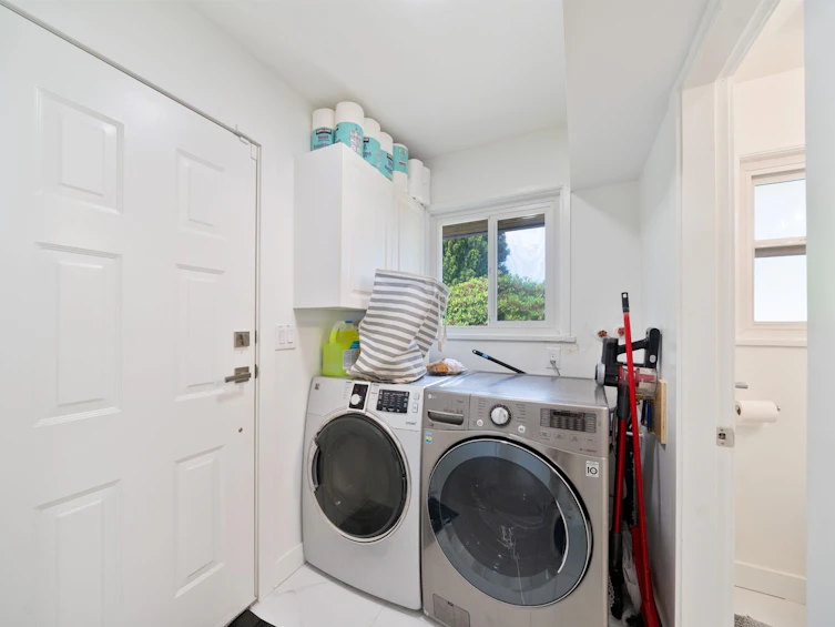 5835 Crescent Drive, Delta, BC, V4K 2E7 - 32