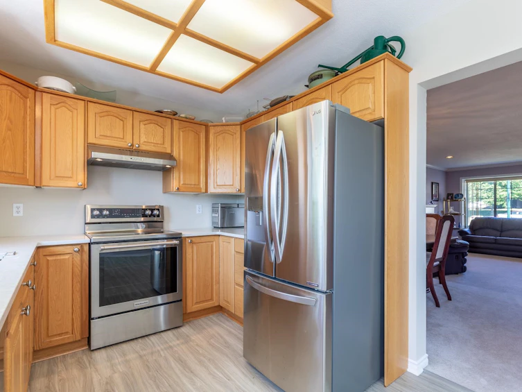 3330 Hyde Park Place, Coquitlam, BC, V3E 3G4 - 6