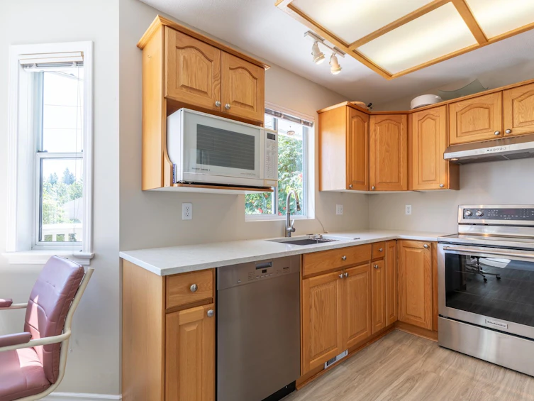 3330 Hyde Park Place, Coquitlam, BC, V3E 3G4 - 7