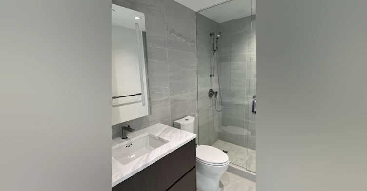 407-785 Harbour Way, North Vancouver, BC, V7P 0G3 - 3