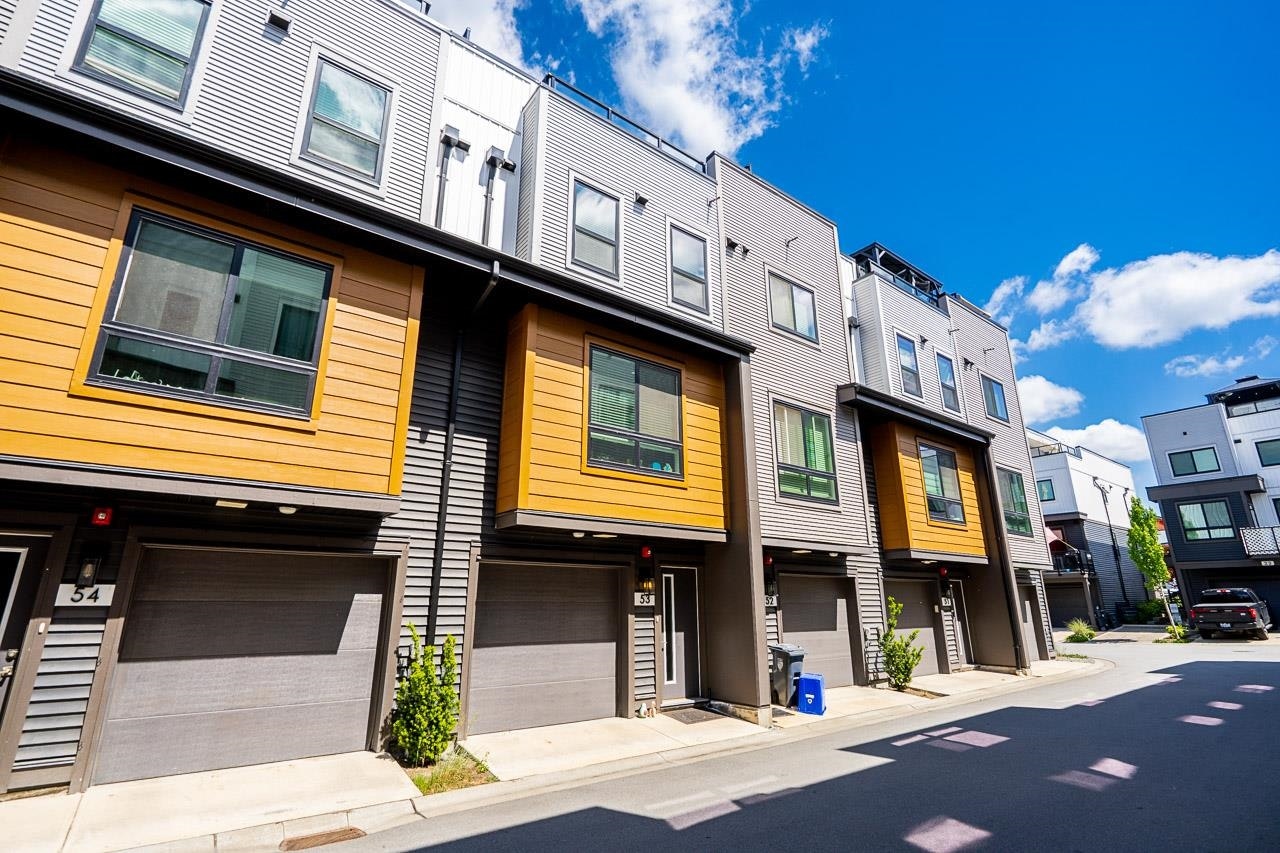 53-20057 82 Avenue, Langley, BC, V2Y 3S4