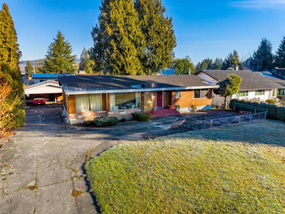 5416 Buckingham Avenue - 3