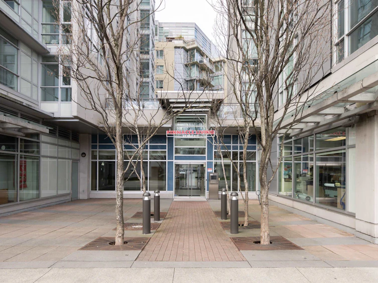 1201-89 W 2nd Avenue, Vancouver, BC, V5Y 0G9 - 3