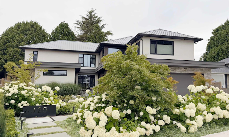 6320 Yeats Crescent