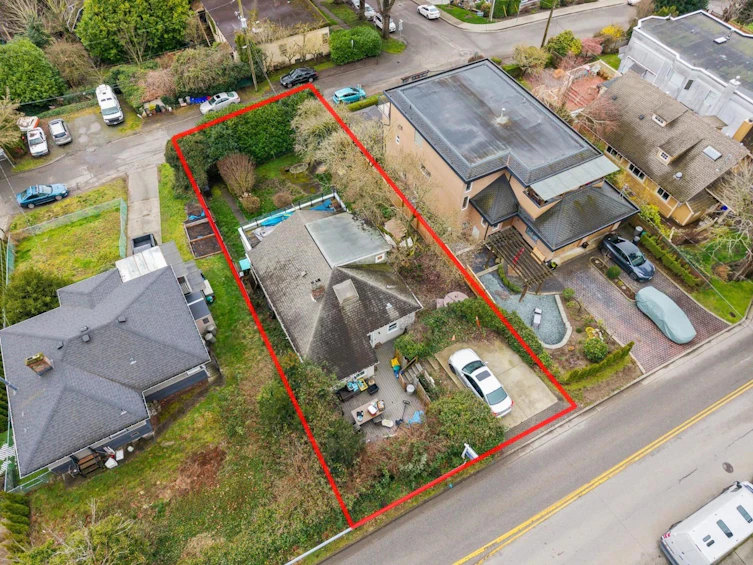 14878 Buena Vista Avenue, Surrey, BC, V4B 1X4 - 17