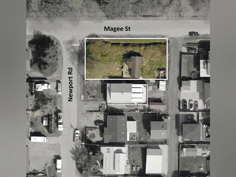 38896 Newport Road, Squamish, BC, V8B 0C9