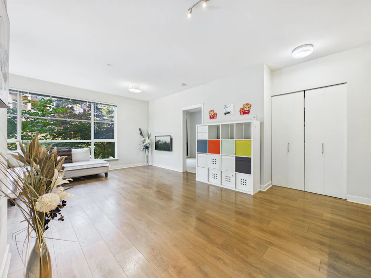 213-5983 Gray Avenue, Vancouver, BC, V6S 0G8 - 7