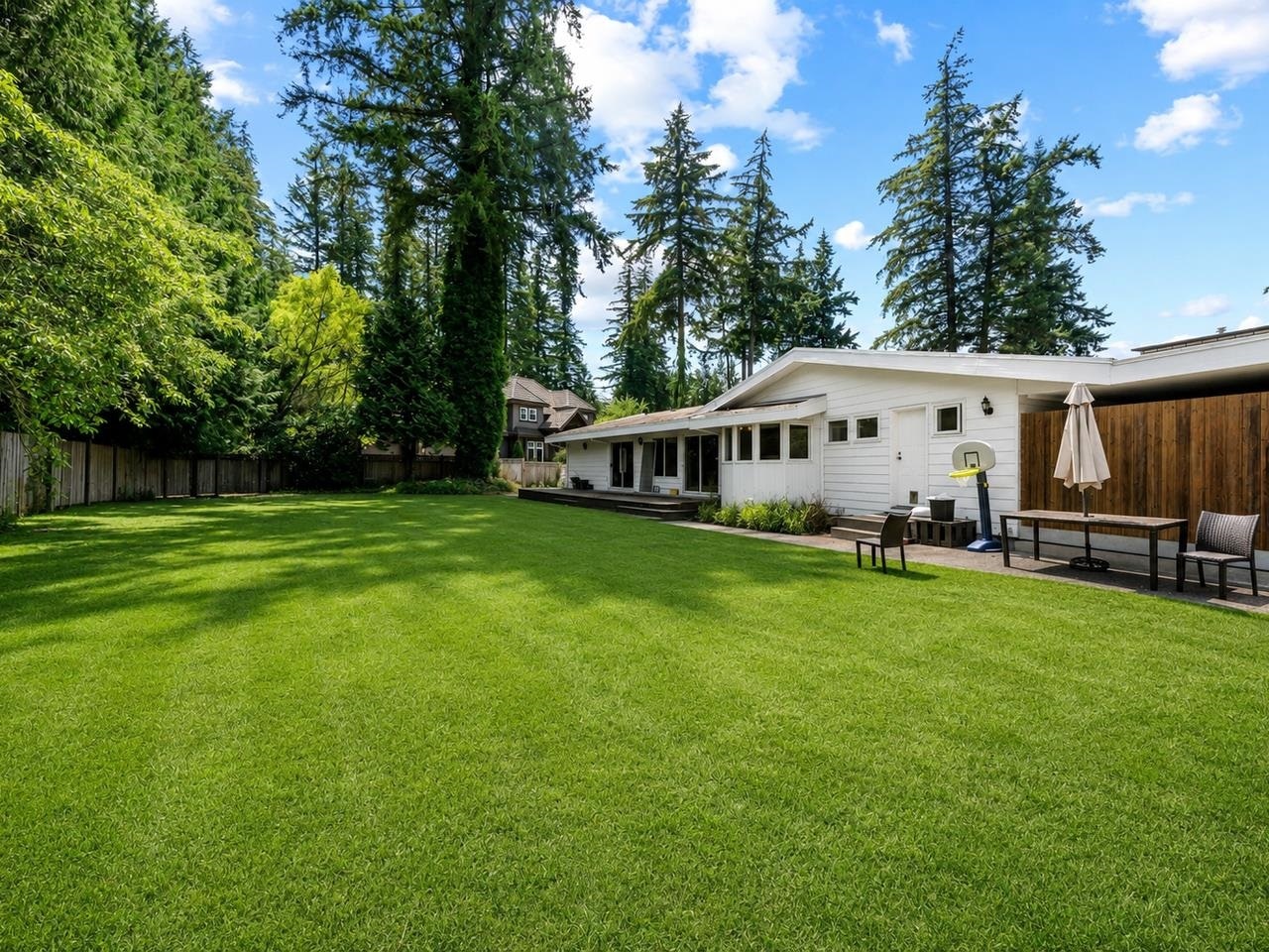 2644 140 Street, Surrey, BC, V4P 2C7 - 26