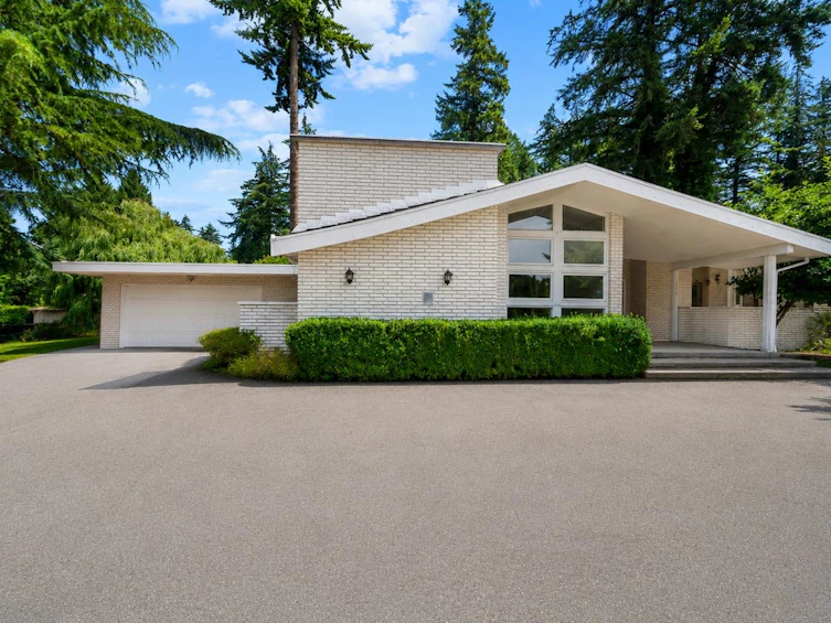 2644 140 Street, Surrey, BC, V4P 2C7