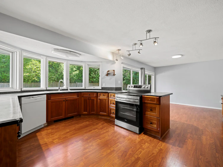 2644 140 Street, Surrey, BC, V4P 2C7 - 8