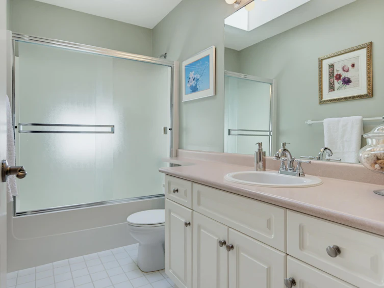 30719 Crestview Avenue, Abbotsford, BC, V2T 6R6 - 22