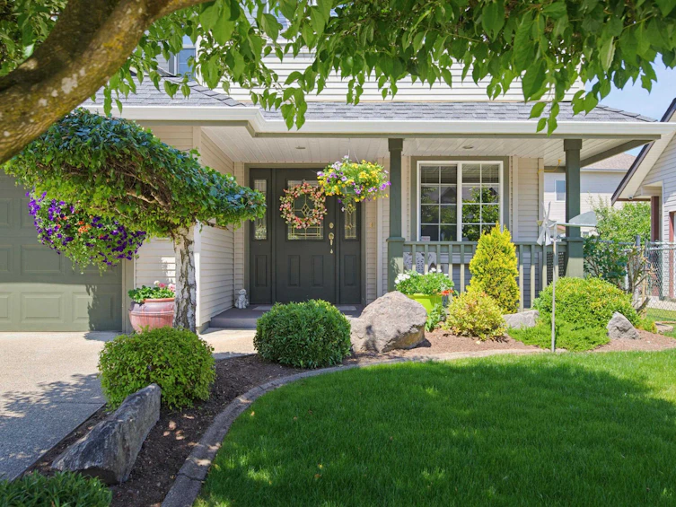 30719 Crestview Avenue, Abbotsford, BC, V2T 6R6 - 2