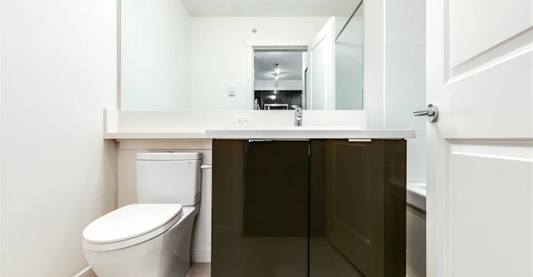 419-15138 34 Avenue, Surrey, BC, V3Z 0Y5 - 15
