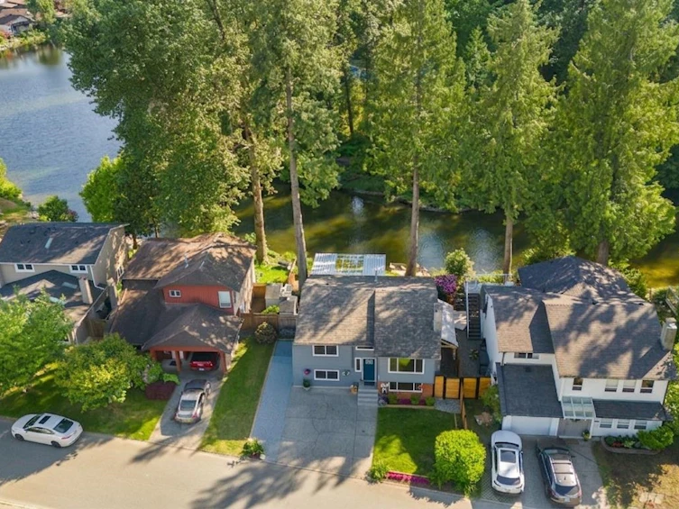 1231 River Drive, Coquitlam, BC, V3E 1N7