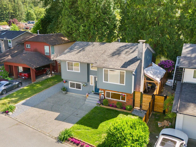 1231 River Drive, Coquitlam, BC, V3E 1N7 - 35