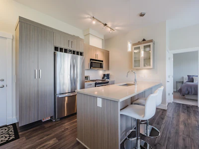 409-22327 River Road - 2
