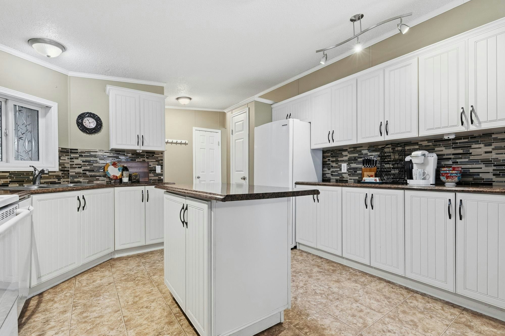 11-44565 Monte Vista Drive, Chilliwack, BC, V2R 5Y4 - 7