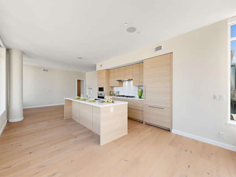 2501-305 Morrissey Road, Port Moody, BC, V3H 0M3 - 23