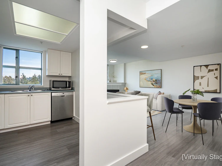 1602-200 Newport Drive, Port Moody, BC, V3H 5B7 - 3