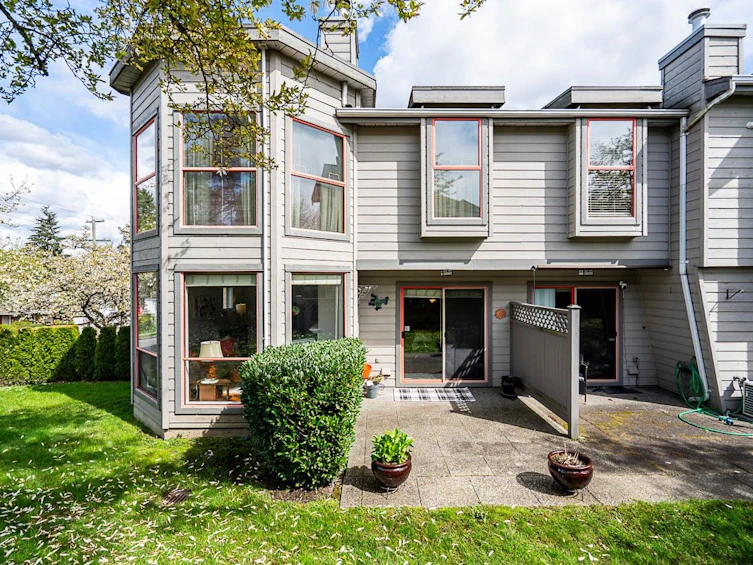 55-323 Governors Court, New Westminster, BC, V3L 5S6 - 38