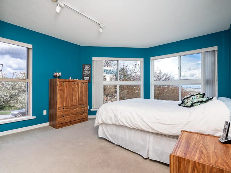 55-323 Governors Court, New Westminster, BC, V3L 5S6 - 18