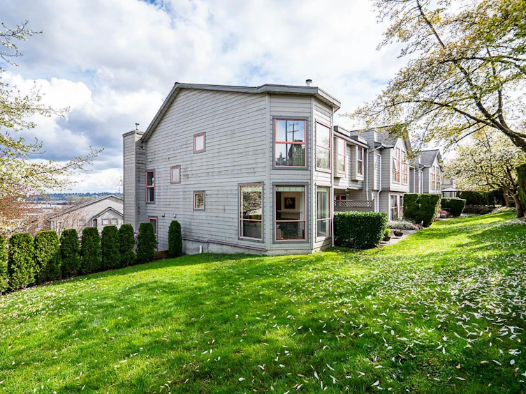 55-323 Governors Court, New Westminster, BC, V3L 5S6 - 39