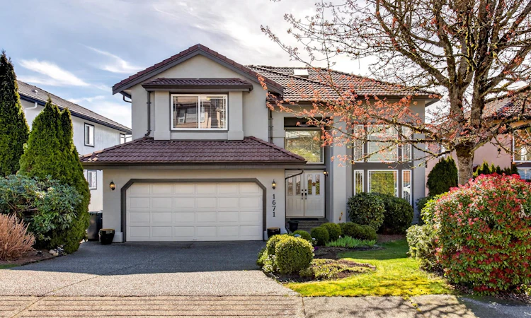 1671 Mallard Court