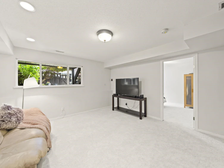 12-1765 Paddock Drive, Coquitlam, BC, V3E 3J1 - 25