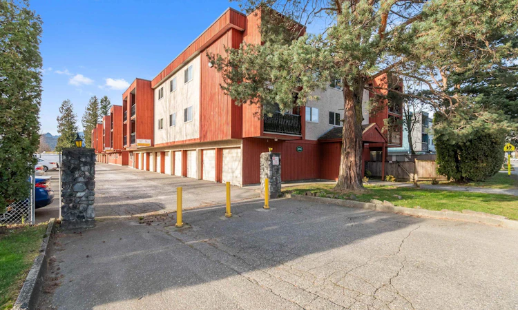 217-1735 Agassiz Rosedale No 9 Highway
