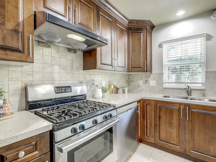 8151 Dalemore Road, Richmond, BC, V7C 2A5 - 17