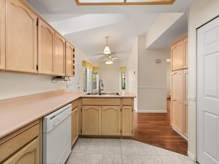 81-8737 212 Street, Langley, BC, V1M 2C8 - 17