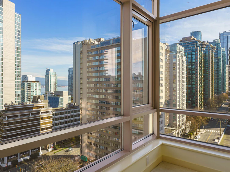 10A-1500 Alberni Street, Vancouver, BC, V6G 3C9 - 12
