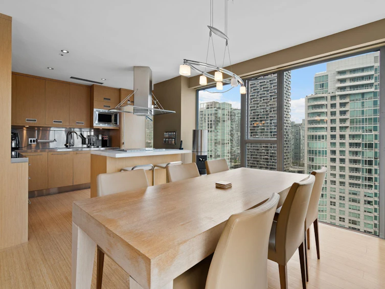 2302-1000 Beach Avenue, Vancouver, BC, V6E 4M2 - 12