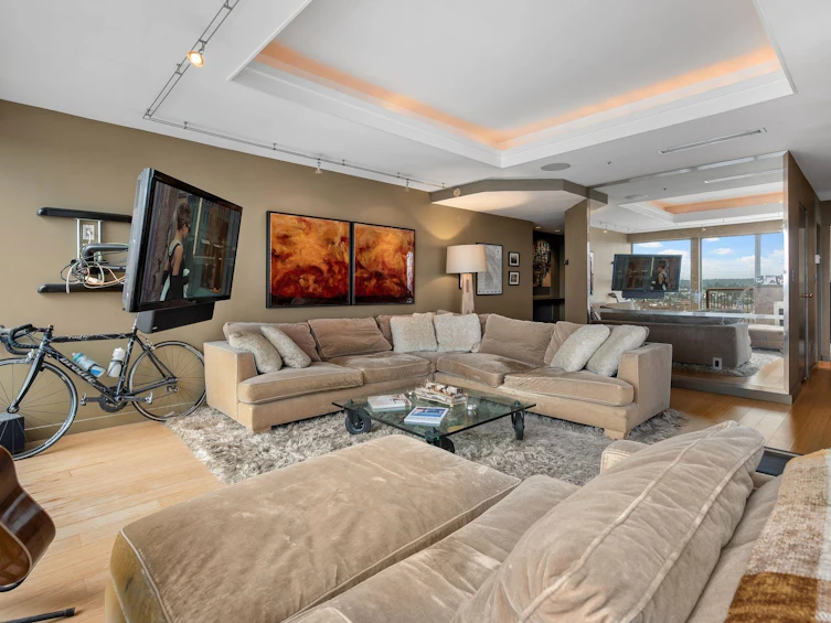 2302-1000 Beach Avenue, Vancouver, BC, V6E 4M2 - 8