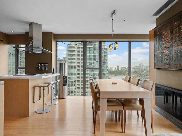 2302-1000 Beach Avenue, Vancouver, BC, V6E 4M2 - 10