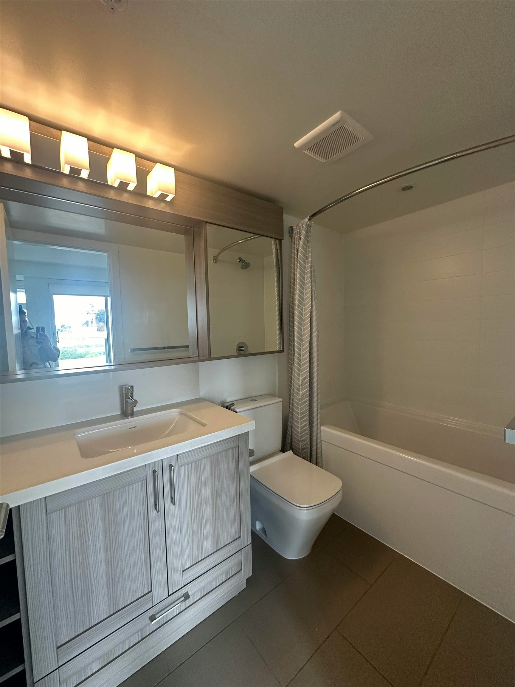 150X-5470 Ormidale Street, Vancouver, BC, V5R 0G6 - 4