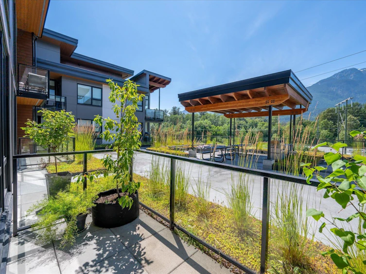 213-1870 Dowad Drive, Squamish, BC, V8B 1C4 - 6