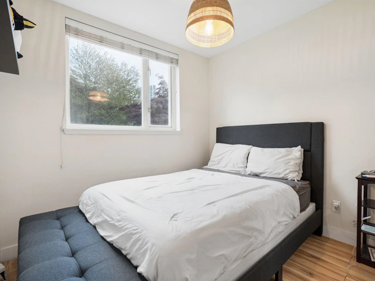 111-10822 City Parkway, Surrey, BC, V3T 0C2 - 12