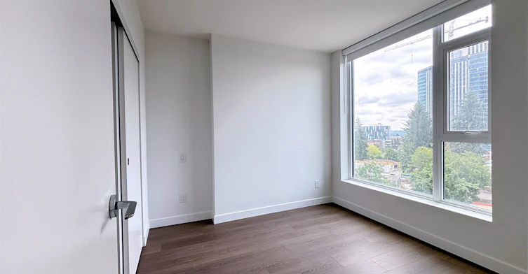 51X-13745 George Junction, Surrey, BC, V3T 0V8 - 4