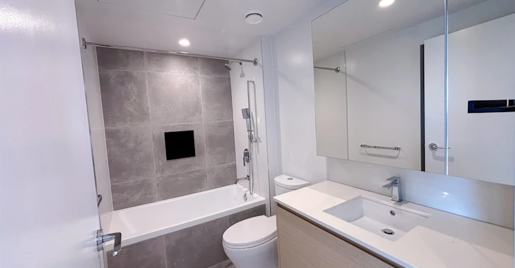 51X-13745 George Junction, Surrey, BC, V3T 0V8 - 5