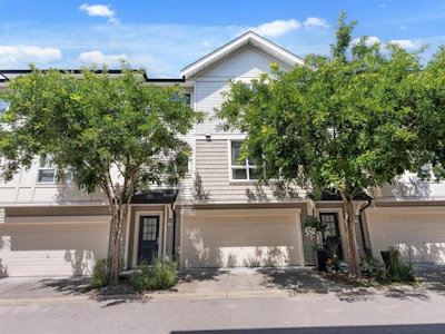 68-7848 209 Street - 2