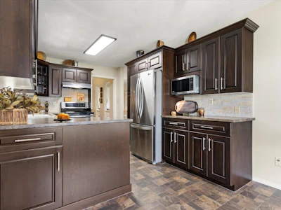 14-33922 King Road - 5