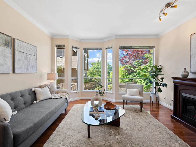 1-230 E Keith Road, North Vancouver, BC, V7L 1V5 - 2