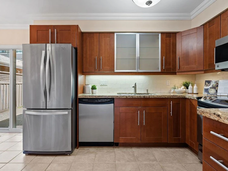 1-230 E Keith Road, North Vancouver, BC, V7L 1V5 - 6